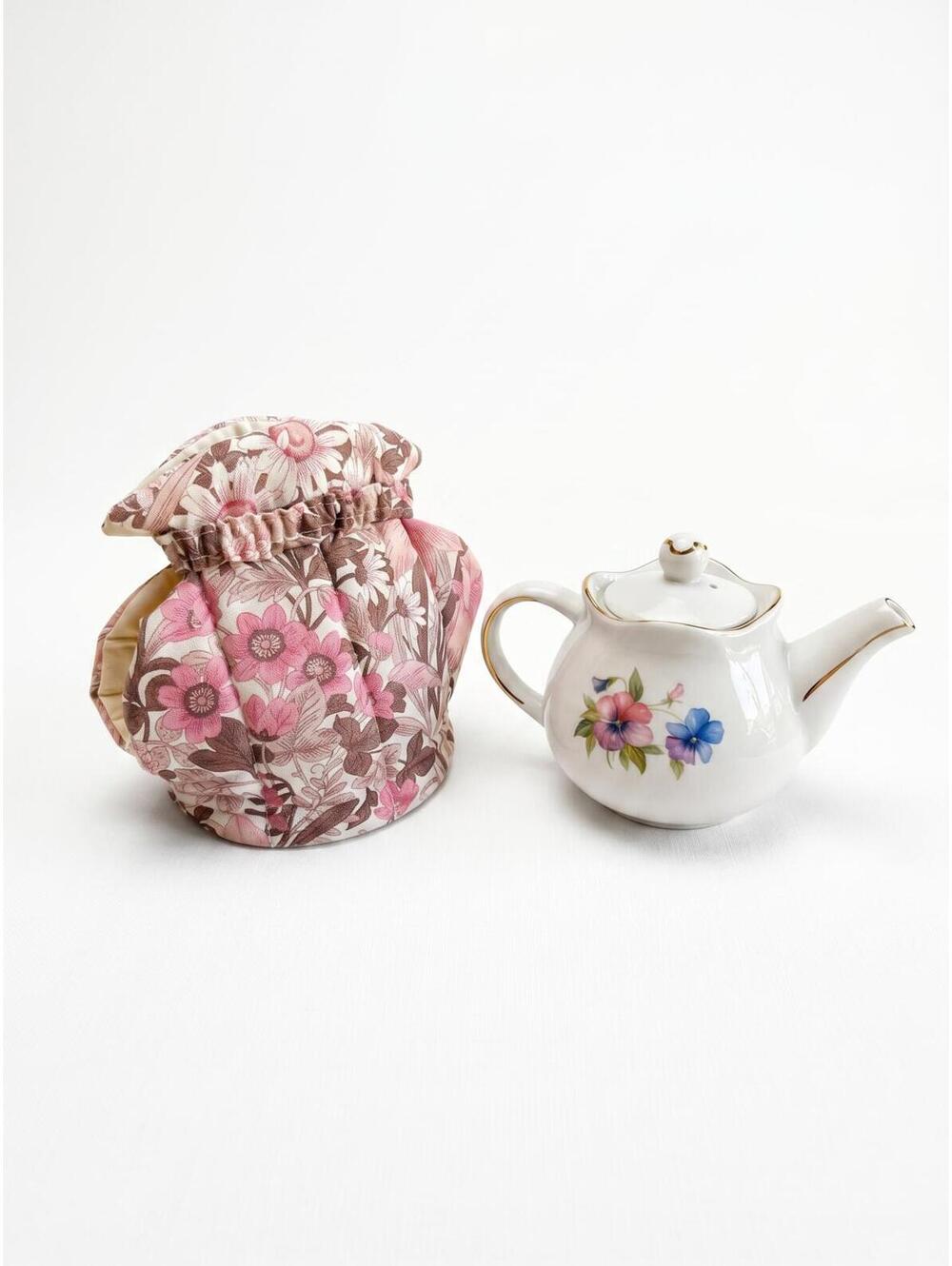 Sadler Windsor Mini Porcelain Teapot Floral Tea Cozy 2 Cup Tea for One